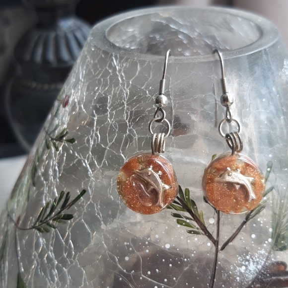 Earrings _Dolphins - Picture 2 of 3